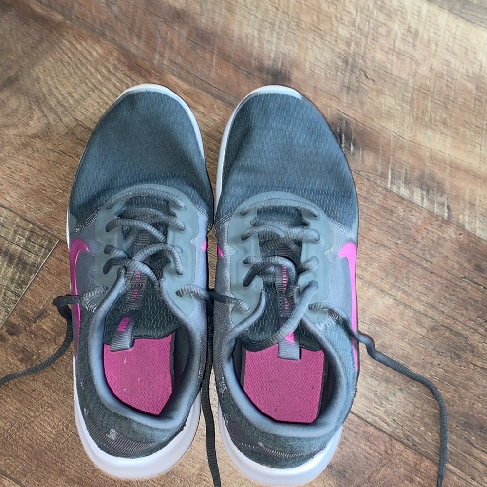 Nike Sneaker